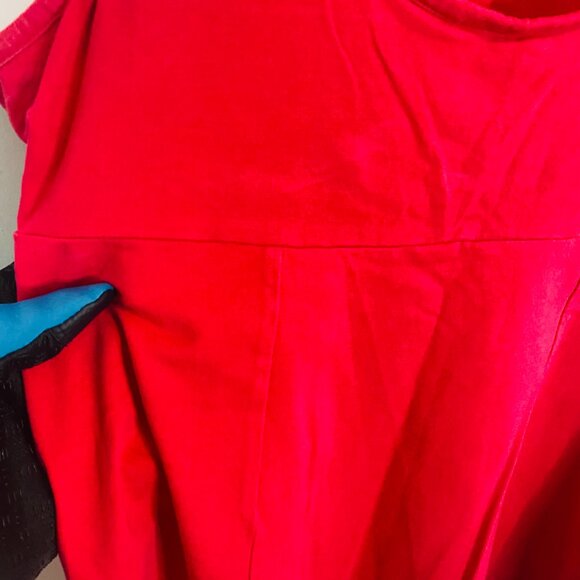 Victoria's Secret Fashion’s Best Kept Secret Red Bra Tank Top–Made in Sri Lanka - Picture 9 of 14